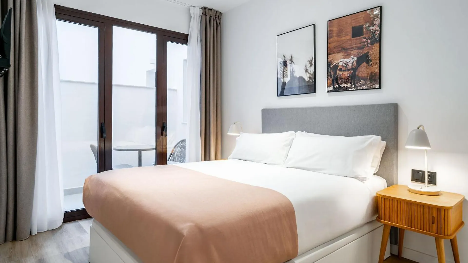 Daire Limehome Malaga Calle Victoria