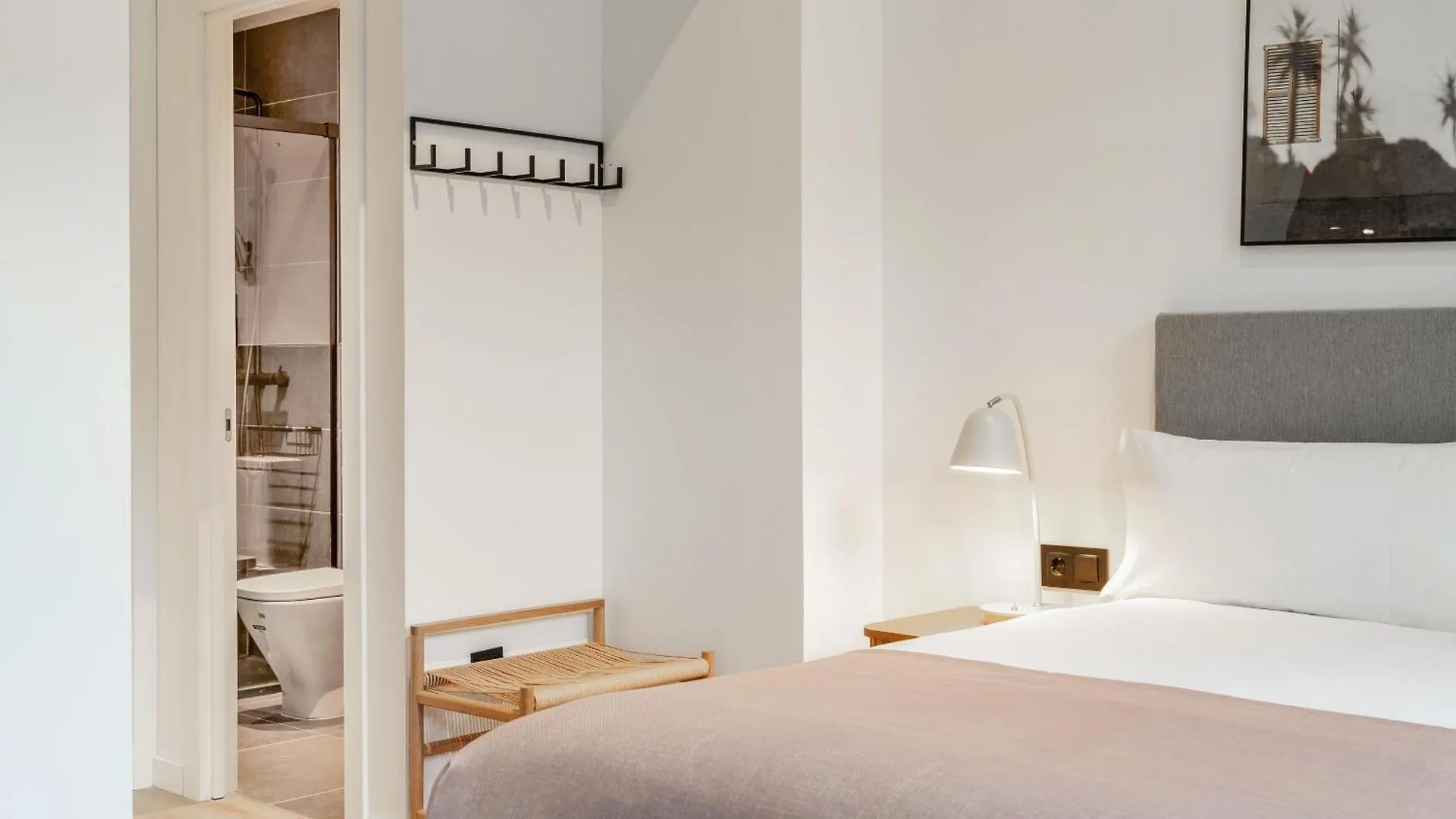 דירה Limehome Malaga Calle Victoria
